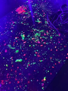Después de una buena sesión de juegos con cera, wax play en el ZenSex