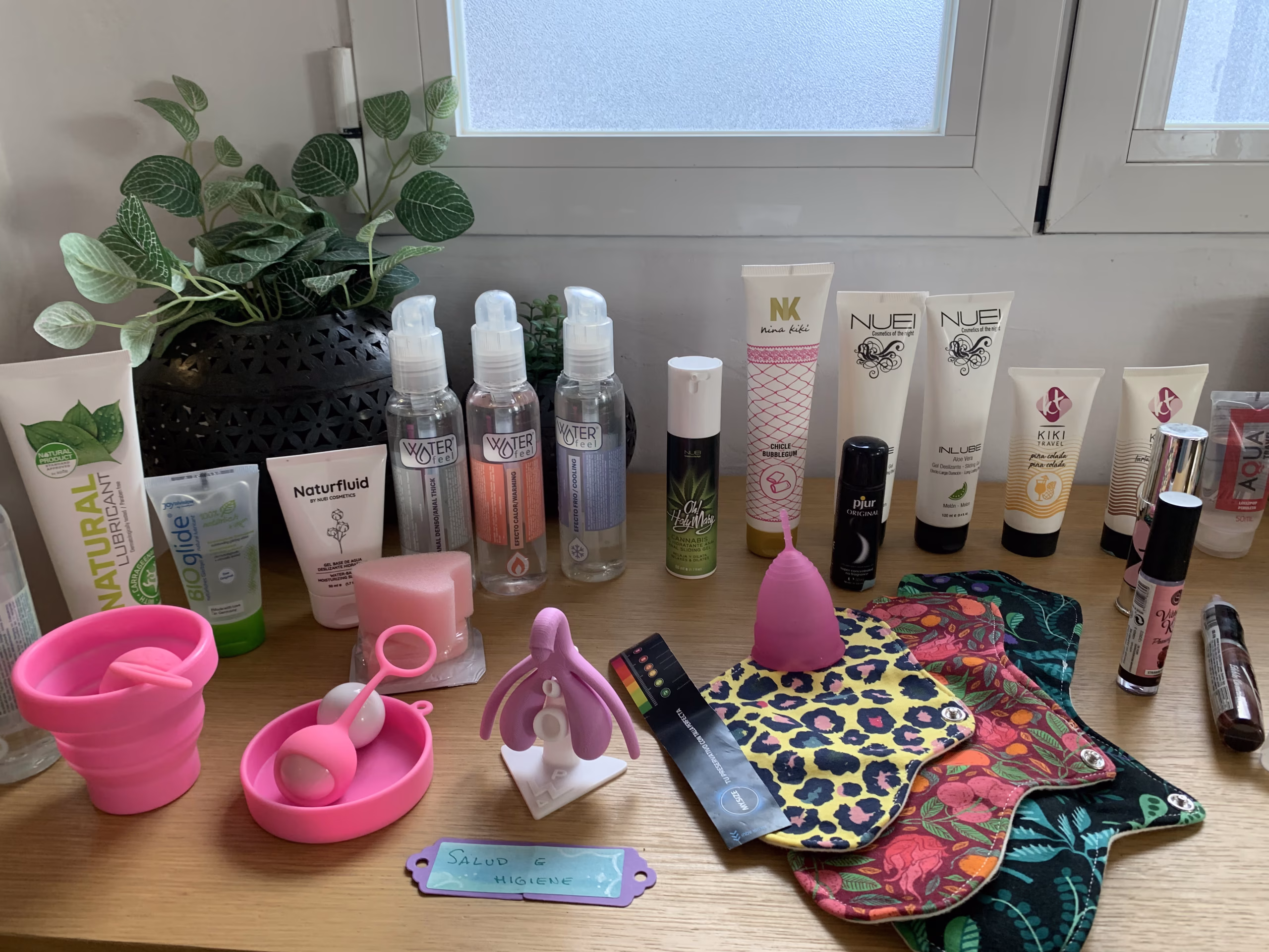 Reunión tuppersex, productos eróticos